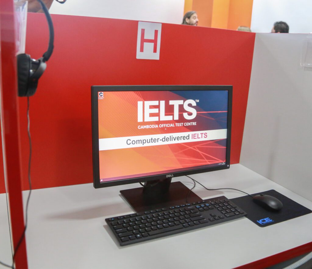 Kinh nghiệm thi IELTS trên máy tính (Computer-delivered IELTS)