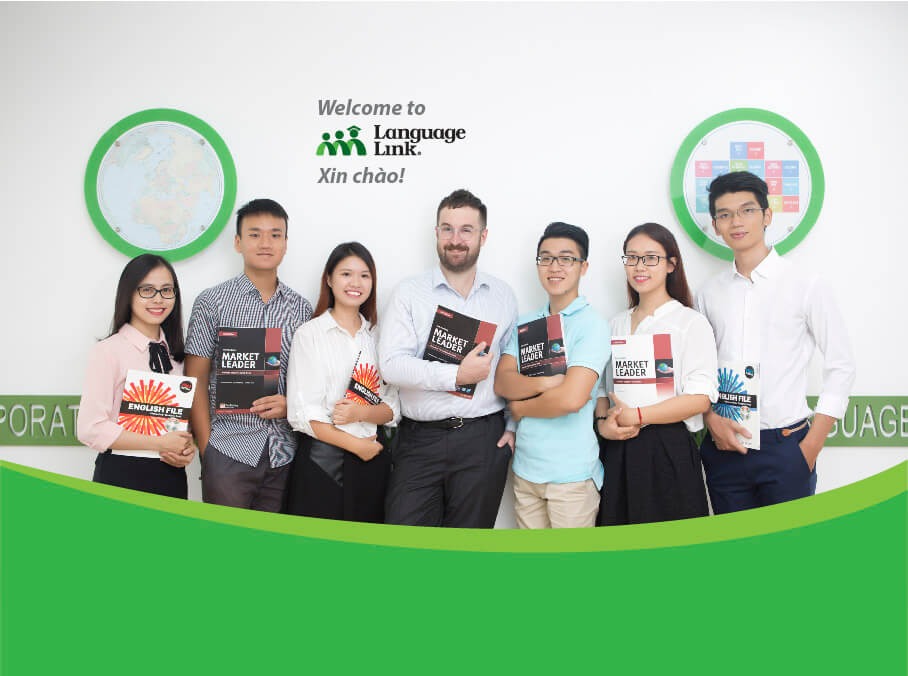 Học phí trung tâm tiếng Anh Language Link có đắt không? So sánh giá với các trung tâm khác.