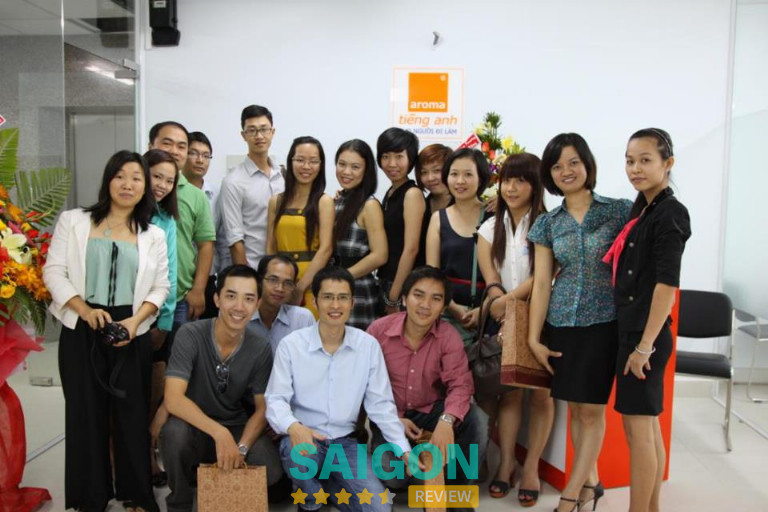 Học tiếng Anh cho người lớn tuổi ở Q9 TPHCM (Lớp học phù hợp mọi trình độ)