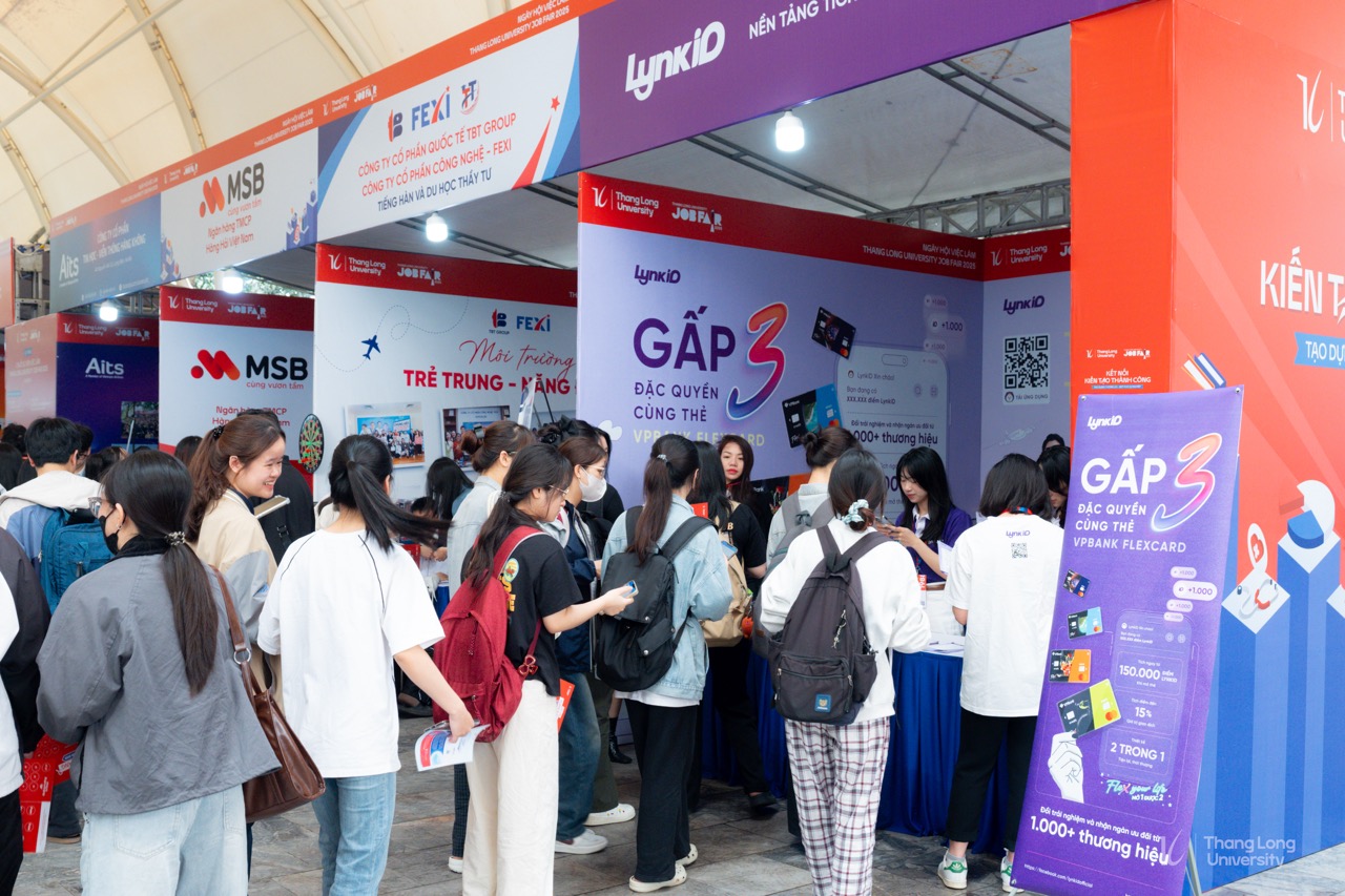 Học tiếng Anh và học nghề tại Thăng Long: Cơ hội việc làm sau khi tốt nghiệp ra sao?