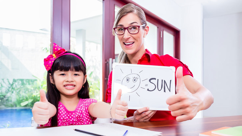 Dạy học tiếng Anh cho trẻ em sao cho dễ hiểu nhất? (Mách bạn 5 mẹo cực hay từ chuyên gia)