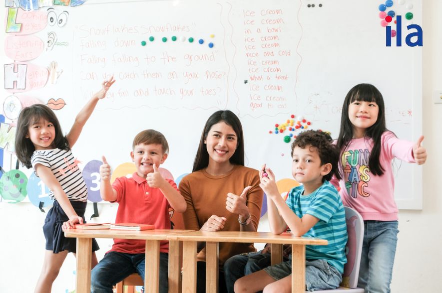 Review trung tâm tiếng Anh cho trẻ em: Học phí, chất lượng giảng dạy và cơ sở vật chất.