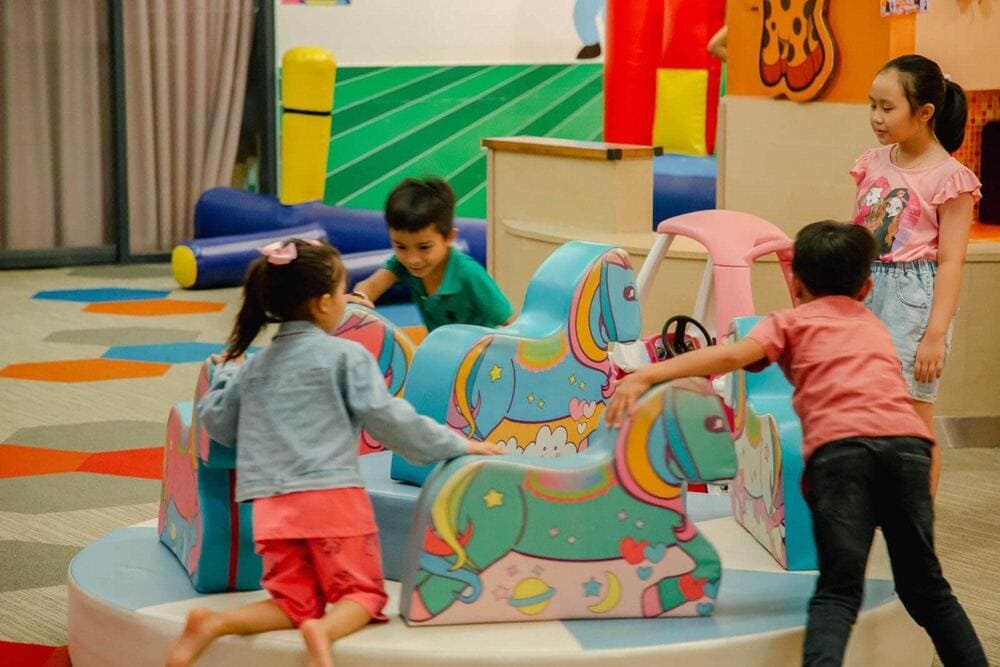 Tìm đâu khu vui chơi trẻ em tiếng Anh vui nhộn? (Top 5 chỗ bé thích mê ngay)