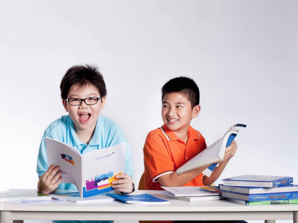 Cách thi thử tiếng anh lớp 5 online miễn phí hiệu quả tại nhà